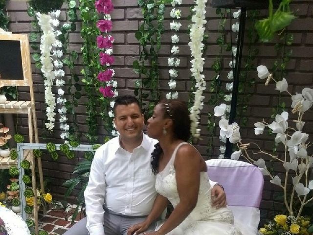 El matrimonio de Edwin  y Dayani en Cali, Valle del Cauca 19