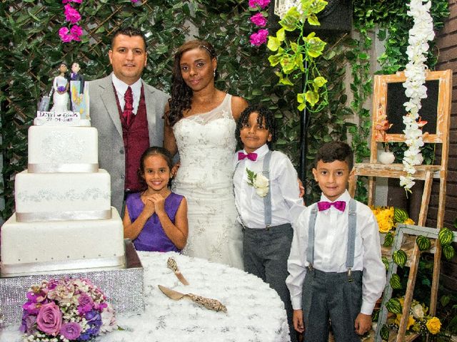 El matrimonio de Edwin  y Dayani en Cali, Valle del Cauca 25