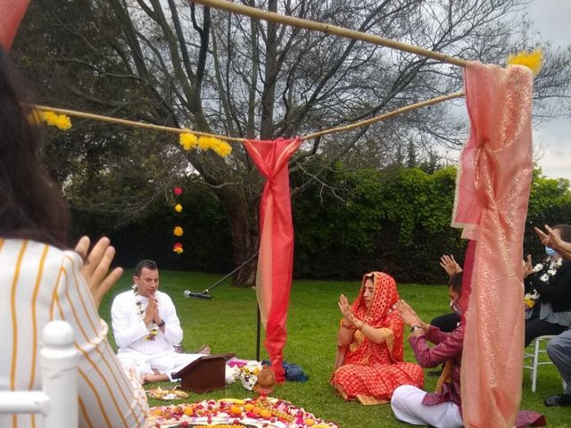 El matrimonio de Kali Yuga Pavana y Radha Madhava en Bogotá, Bogotá DC 9