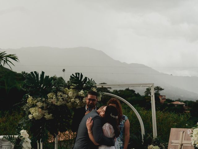 El matrimonio de Kelly Berrio  y Daniel Pérez  en Copacabana, Antioquia 26