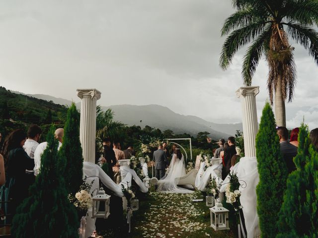 El matrimonio de Kelly Berrio  y Daniel Pérez  en Copacabana, Antioquia 31