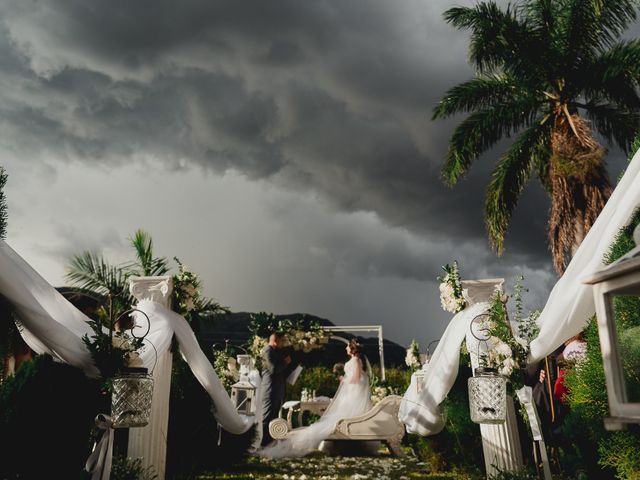 El matrimonio de Kelly Berrio  y Daniel Pérez  en Copacabana, Antioquia 33
