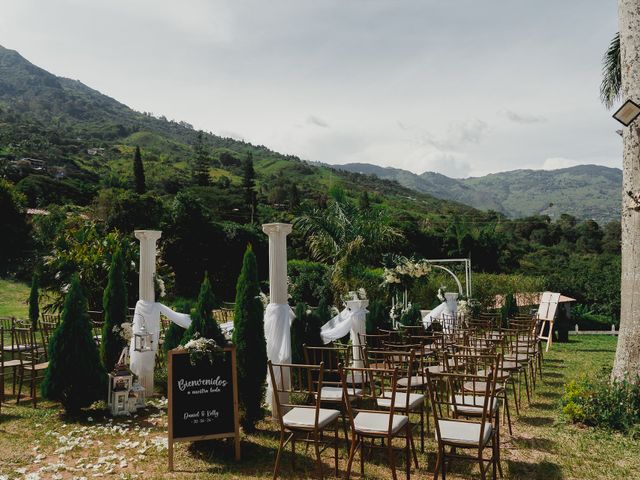 El matrimonio de Kelly Berrio  y Daniel Pérez  en Copacabana, Antioquia 57