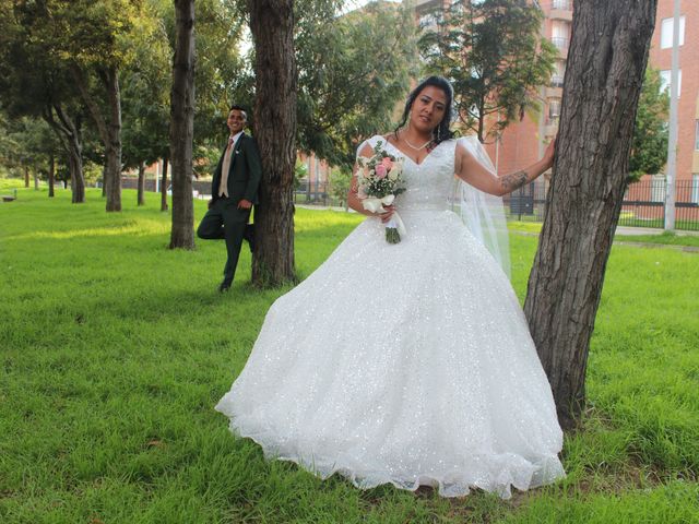 El matrimonio de Jeisson Andrés Castro Jurado y Paola Andrea Fierro Poveda en Madrid, Cundinamarca 11