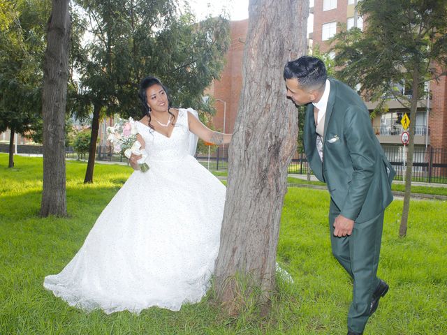 El matrimonio de Jeisson Andrés Castro Jurado y Paola Andrea Fierro Poveda en Madrid, Cundinamarca 12