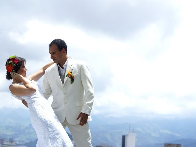 El matrimonio de Luis y Kelly en Manizales, Caldas 7