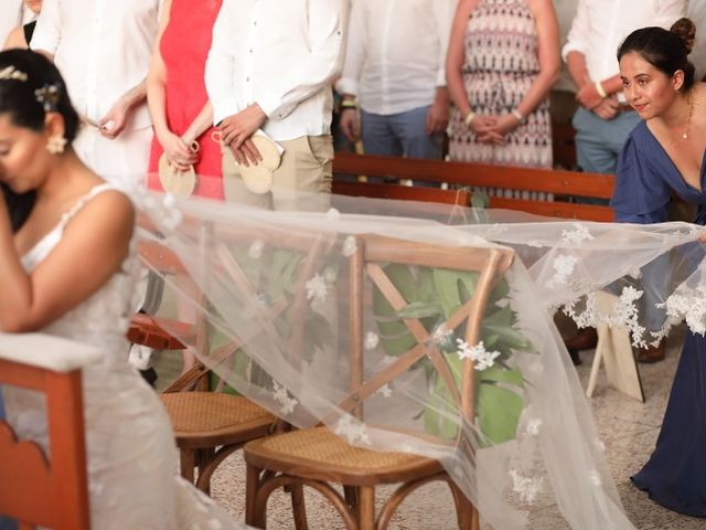 El matrimonio de Christian  y Lorena  en Santa Marta, Magdalena 22