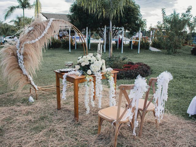 El matrimonio de Carlos y Alejandra en Armenia, Quindío 16