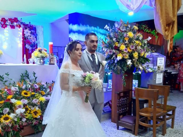 El matrimonio de Santiago  y Lina  en Sabaneta, Antioquia 1