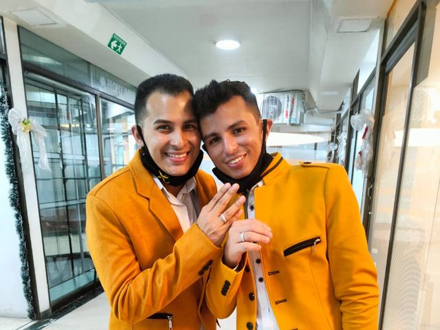 El matrimonio de Leonardo Andrés  y Anthony Daniel en Bogotá, Bogotá DC 7