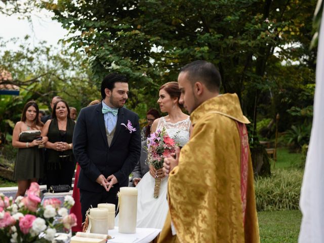 El matrimonio de Santiago y Maria Cristina en Medellín, Antioquia 29