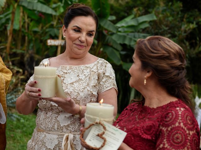 El matrimonio de Santiago y Maria Cristina en Medellín, Antioquia 39
