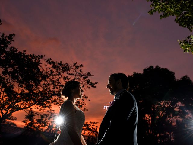 El matrimonio de Santiago y Maria Cristina en Medellín, Antioquia 48