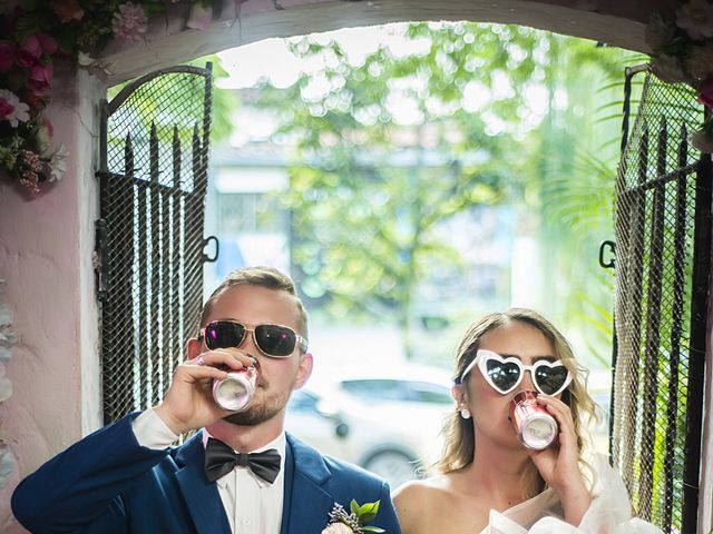 El matrimonio de Laura y Ian en Medellín, Antioquia 50