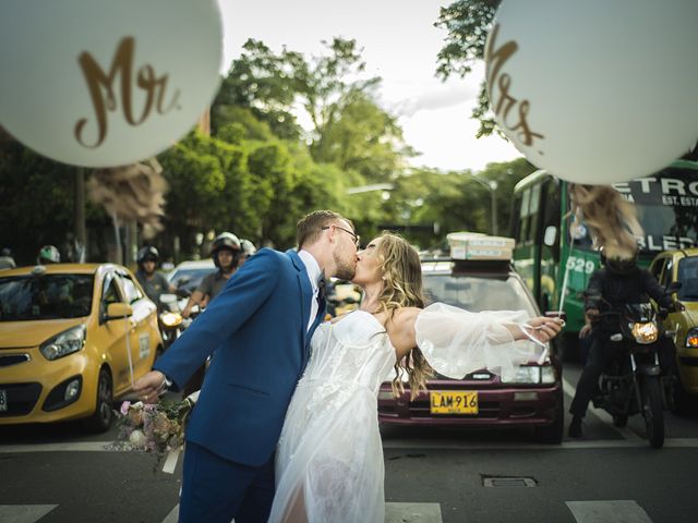 El matrimonio de Laura y Ian en Medellín, Antioquia 51