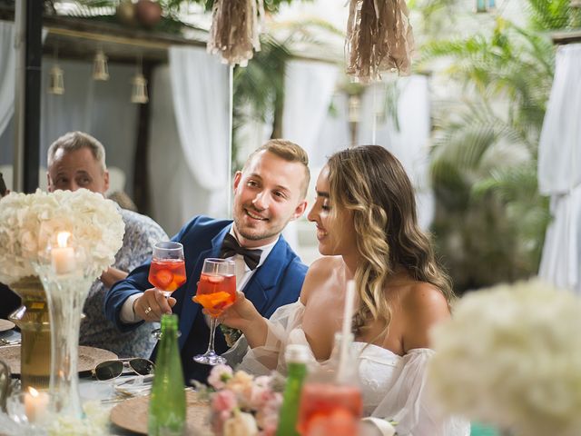 El matrimonio de Laura y Ian en Medellín, Antioquia 52