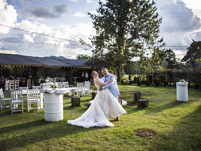 El matrimonio de Marcela y Andrés en Envigado, Antioquia 2