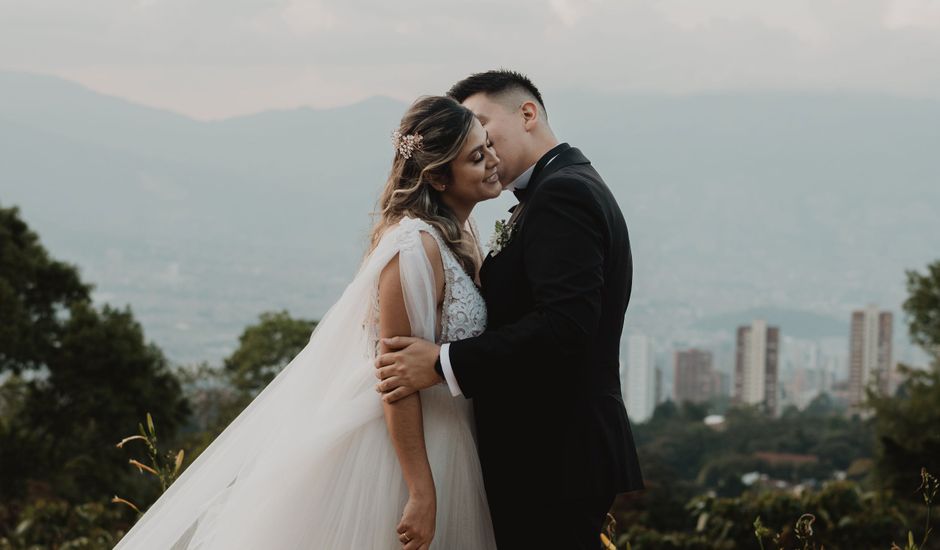 El matrimonio de Martha y Arturo en Medellín, Antioquia