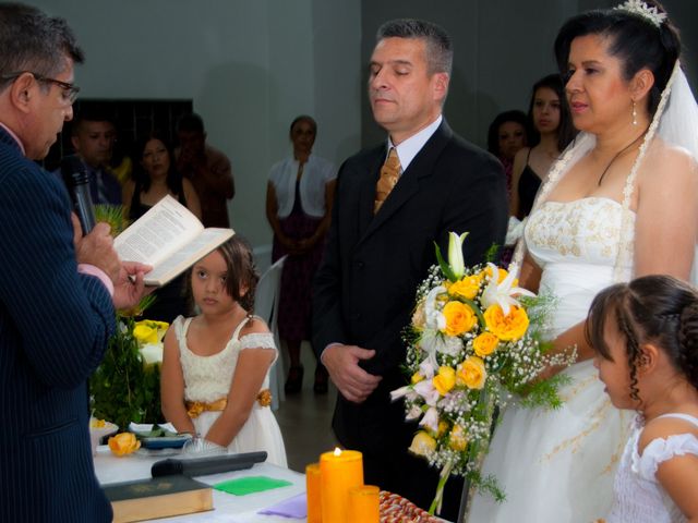 El matrimonio de Javier y Claudia en Medellín, Antioquia 14