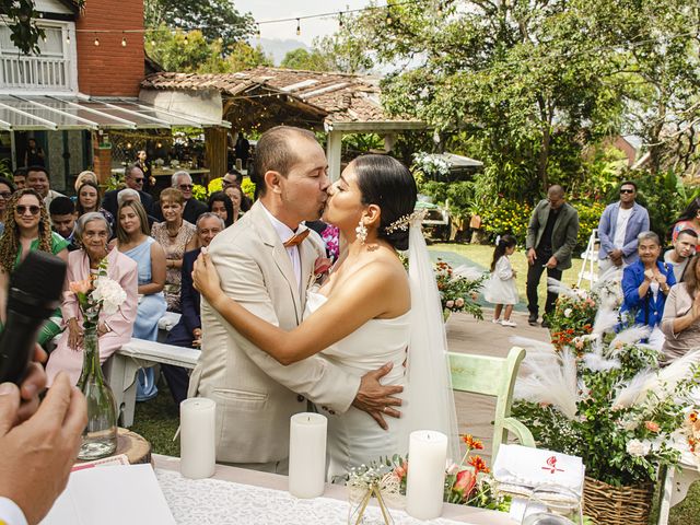 El matrimonio de Ema y Andrés en Envigado, Antioquia 37