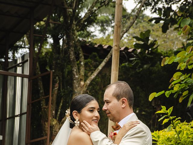 El matrimonio de Ema y Andrés en Envigado, Antioquia 43