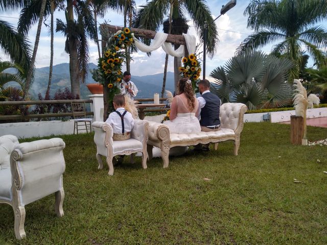 El matrimonio de Juan y Adriana en Copacabana, Antioquia 3