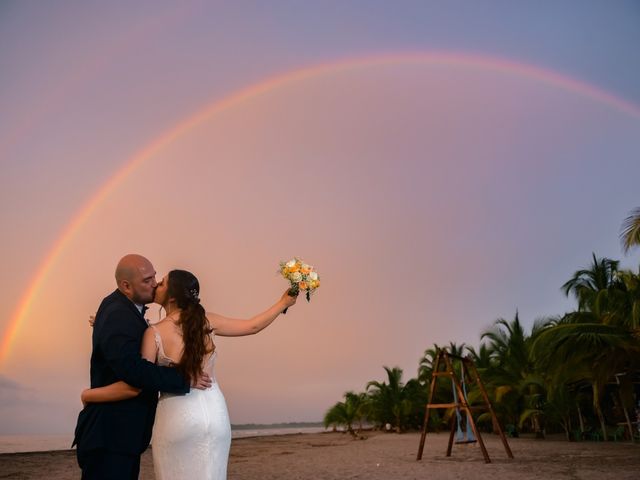 El matrimonio de Miguel Ángel  y Liliana  en Santa Marta, Magdalena 16