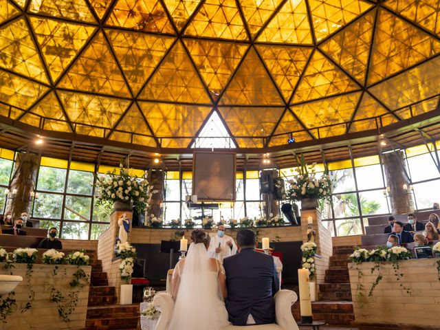 El matrimonio de Adriana y Jesús en El Rosal, Cundinamarca 27