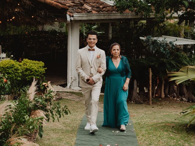 El matrimonio de Cristian y Laura en Envigado, Antioquia 17