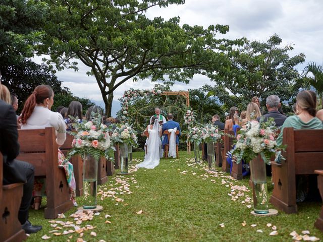 El matrimonio de Tomás y Luisa en Envigado, Antioquia 23