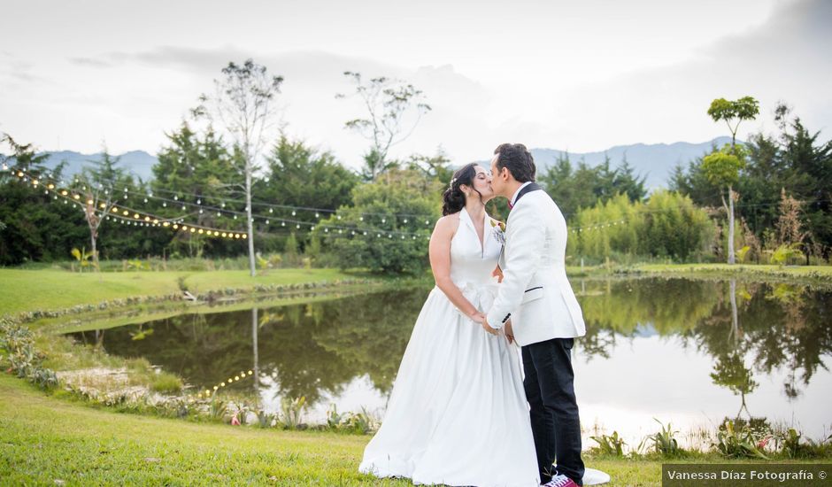 El matrimonio de Felipe y Francia en Medellín, Antioquia