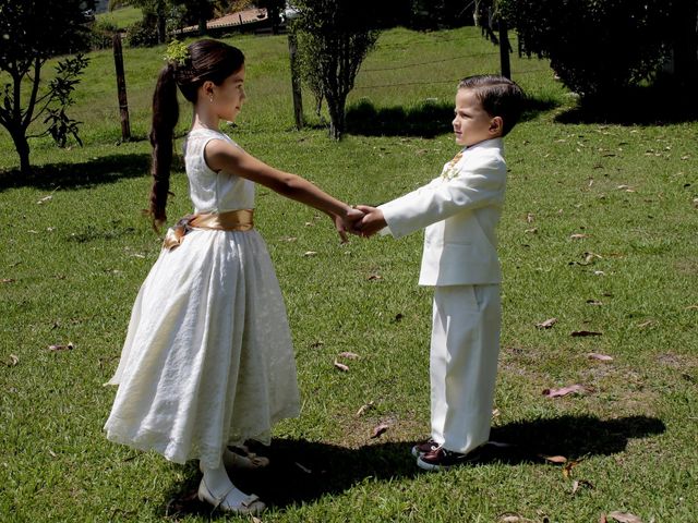 El matrimonio de Carlos y Valentina en Rionegro, Antioquia 5