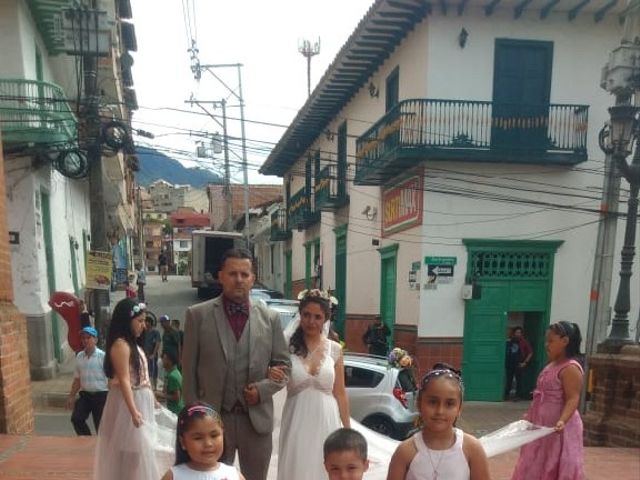El matrimonio de Andy y Evelyn en Girardota, Antioquia 10
