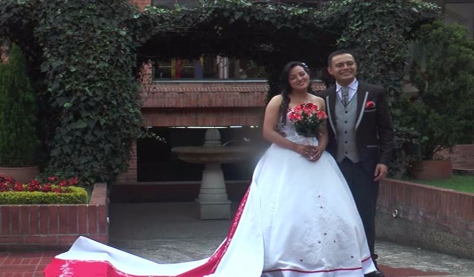 El matrimonio de John   y Yuli en Bogotá, Bogotá DC