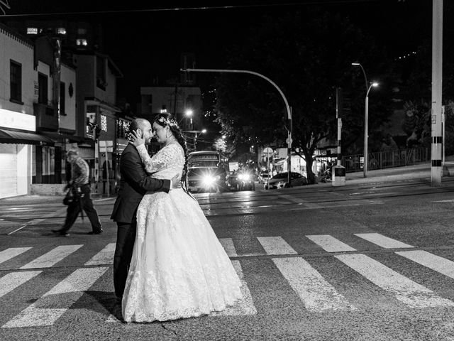 El matrimonio de Héctor y Daniela  en Medellín, Antioquia 13
