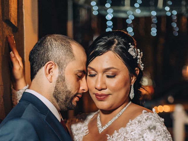 El matrimonio de Héctor y Daniela  en Medellín, Antioquia 14