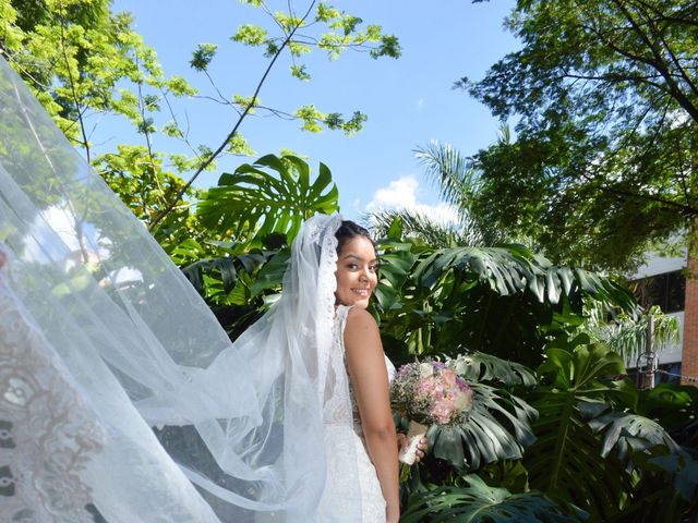 El matrimonio de Bryan y Maria Camila en Medellín, Antioquia 35