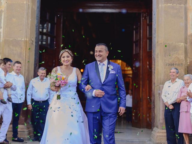 El matrimonio de Germán y Erika en San Gil, Santander 4