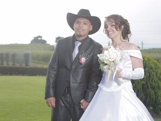 El matrimonio de Agustin Osorio y Marcela Soto