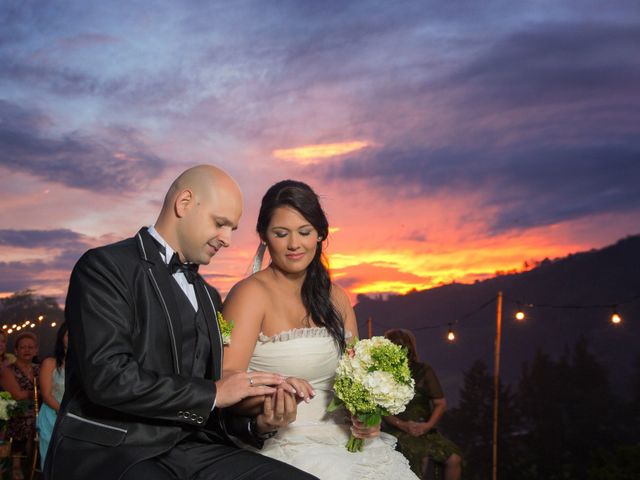El matrimonio de Victor y Carolina en Rionegro, Antioquia 17