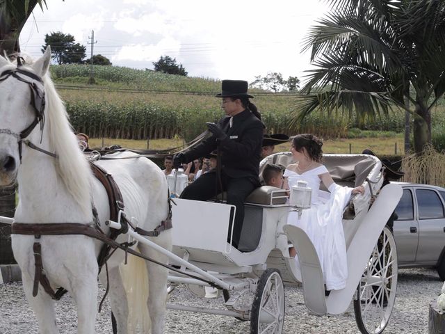 El matrimonio de Marcela Soto y Agustin Osorio en El Carmen de Viboral, Antioquia 8