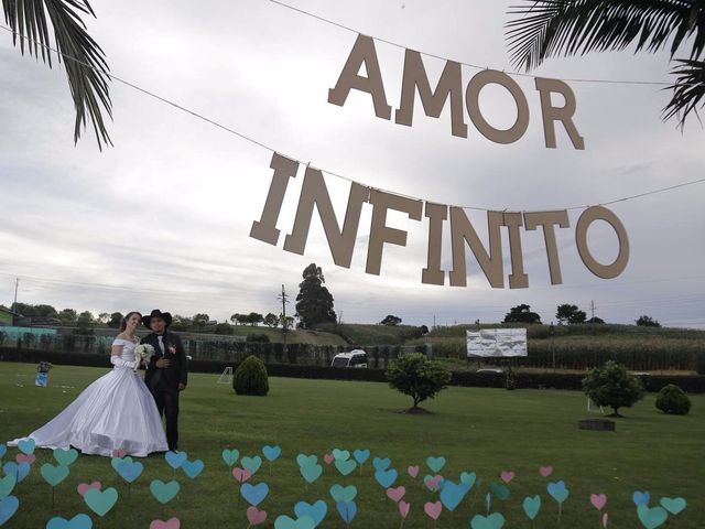 El matrimonio de Marcela Soto y Agustin Osorio en El Carmen de Viboral, Antioquia 14