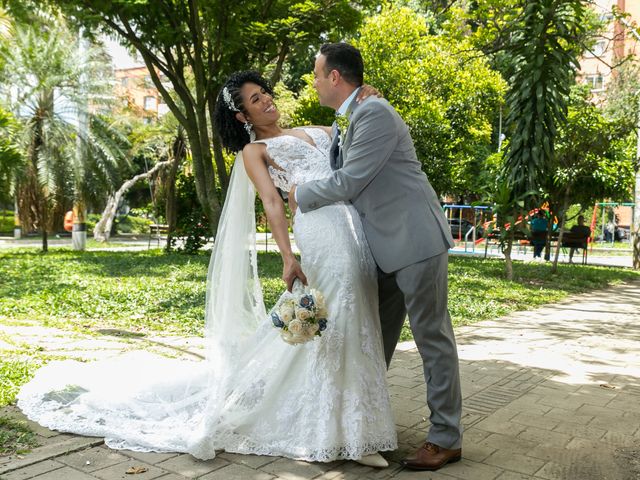 El matrimonio de Andrea  y Ramón  en Medellín, Antioquia 9