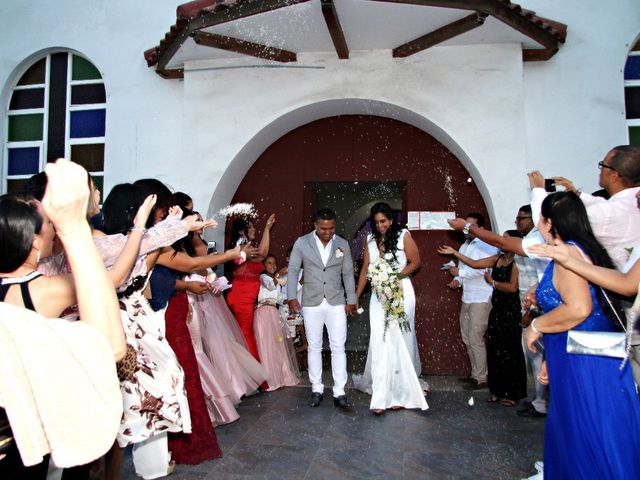 El matrimonio de Eddy Santiago  y Mayra Alejandra  en Cartagena, Bolívar 13