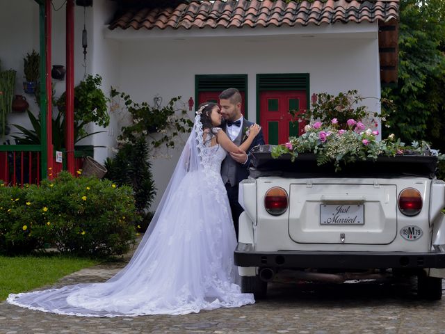 El matrimonio de Cristian y Luisa en Manizales, Caldas 25