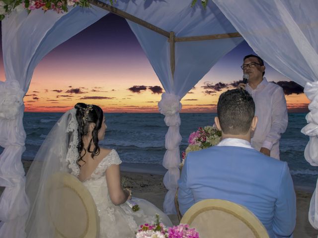 El matrimonio de Guillermo y Liseth en Coveñas, Sucre 4