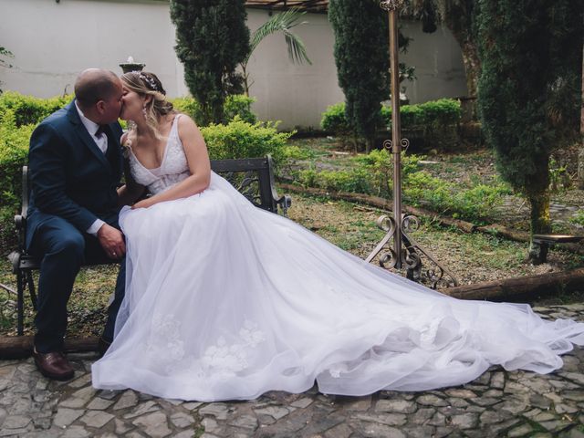El matrimonio de Walter y Isabel en Medellín, Antioquia 26