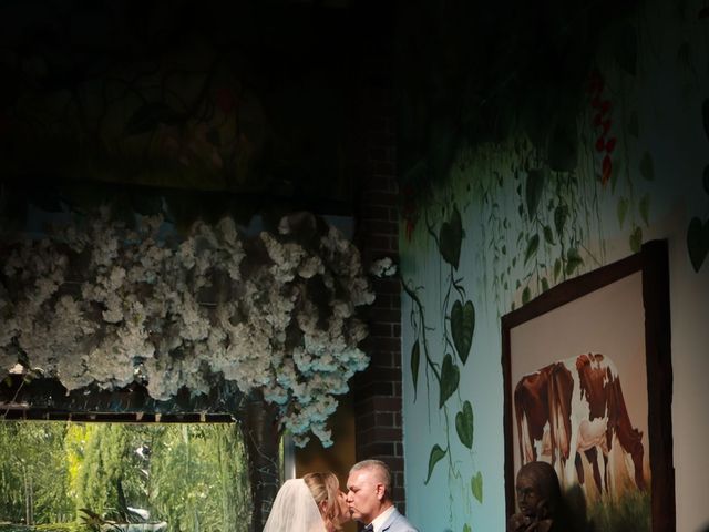 El matrimonio de Yenny y Wilmar en Medellín, Antioquia 12