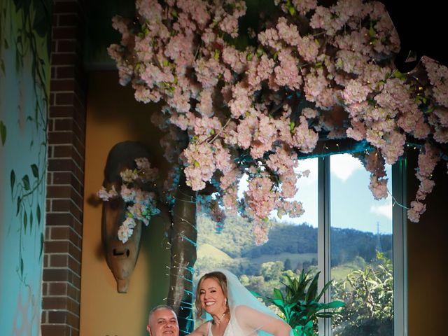 El matrimonio de Yenny y Wilmar en Medellín, Antioquia 14
