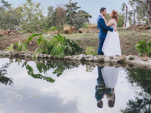 El matrimonio de Andrés y Alejandra en Medellín, Antioquia 24